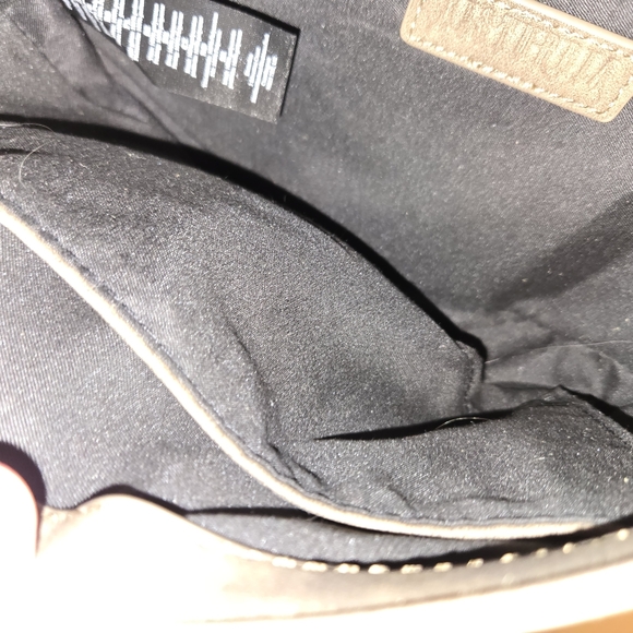 Disturbia Brown Crossbody Bag - Picture 9 of 16